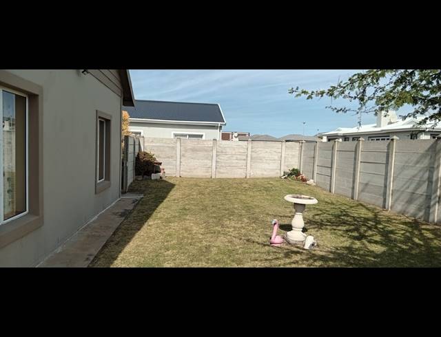 2 BEDROOM HOUSE FOR SALE IN FOUNTAINS ESTATE BUSINESS PARK